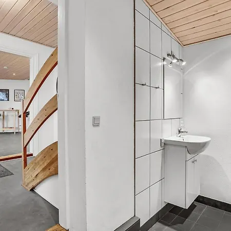 Stunning In With Kitchen Apartmán